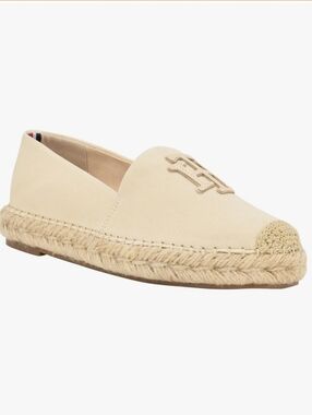 Tommy Hilfiger Womens Peanni Ballet Flat